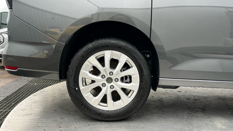 Ford Grand Tourneo Connect 2.0 EcoBlue Titanium 5dr Auto Diesel Estate